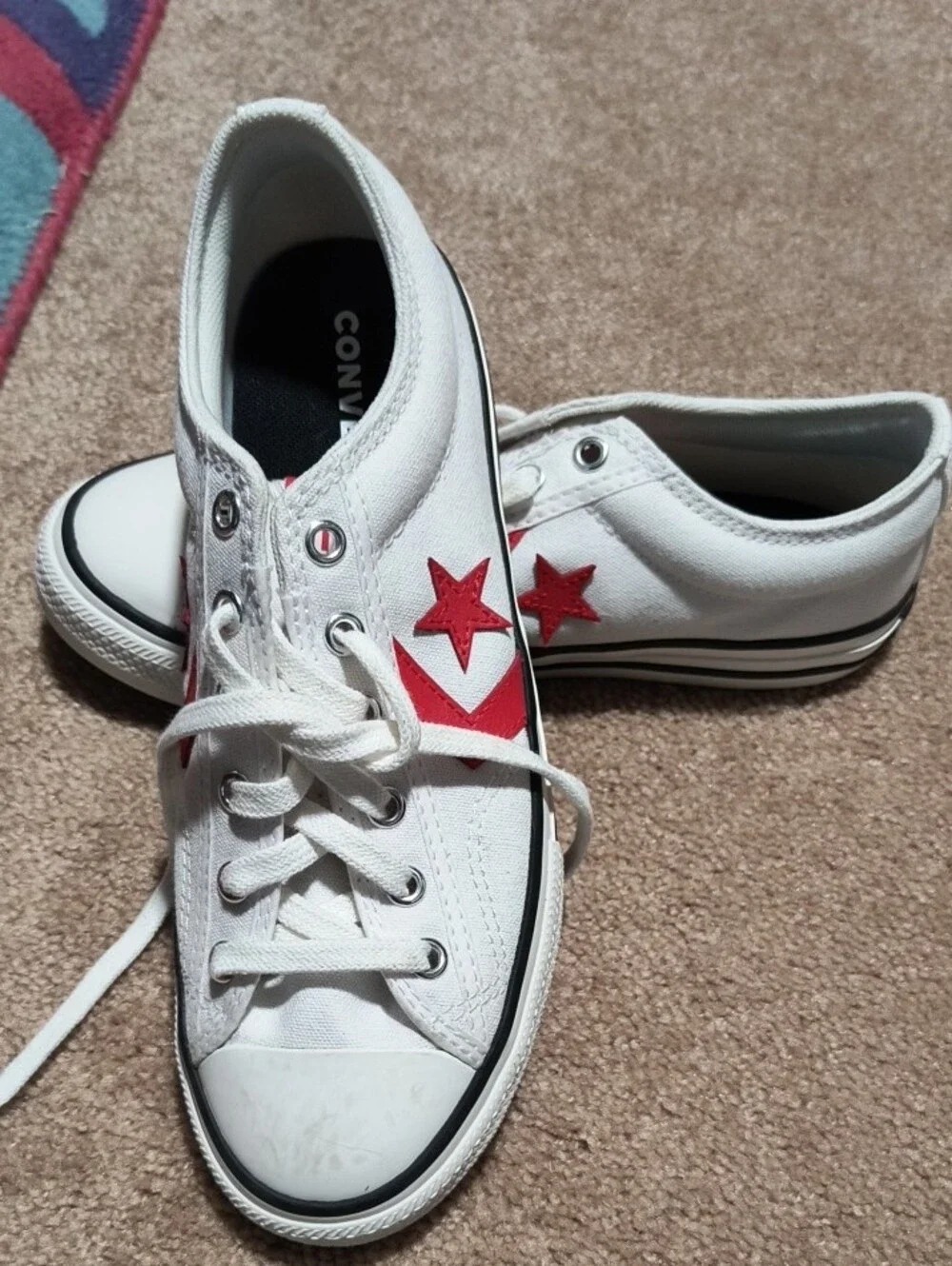 Converse excellent worn